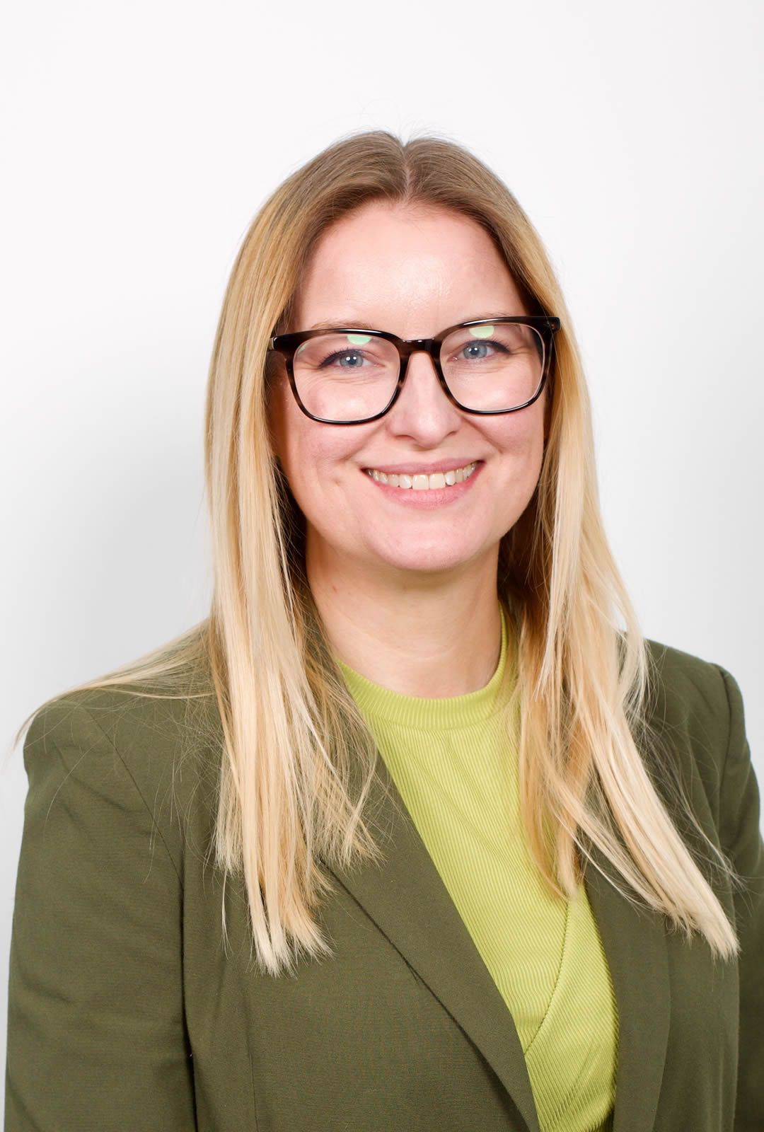 dsay Gardiner: Senior Employment Co-ordinator